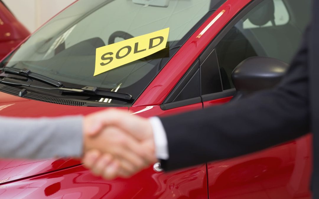 Guía para vender un coche con deuda: opciones y pasos legales