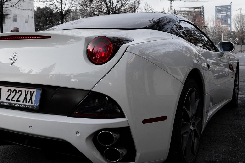 Cómo comprar un coche con embargo Madrid sin correr riesgos